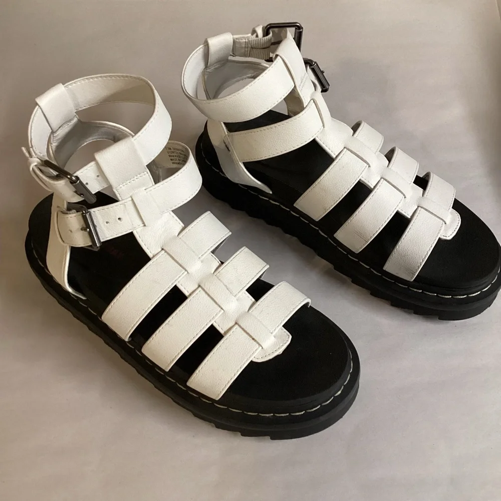 UNIONBAY Downtown Gladiator Platform Chunky Sandals 90’s Y2K Inspired